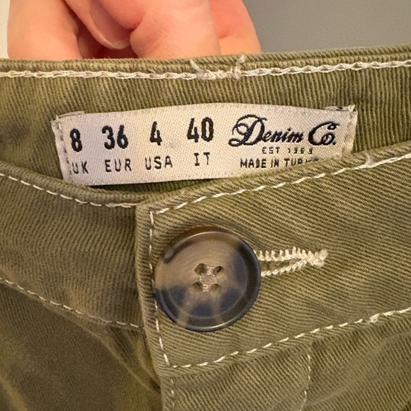 Women’s Olive Cargo Pants 4 - Picture 6 of 6